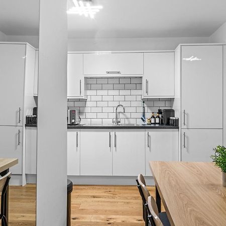 Londwell, Chic Hyde Park Mews House Apartment London Exterior photo