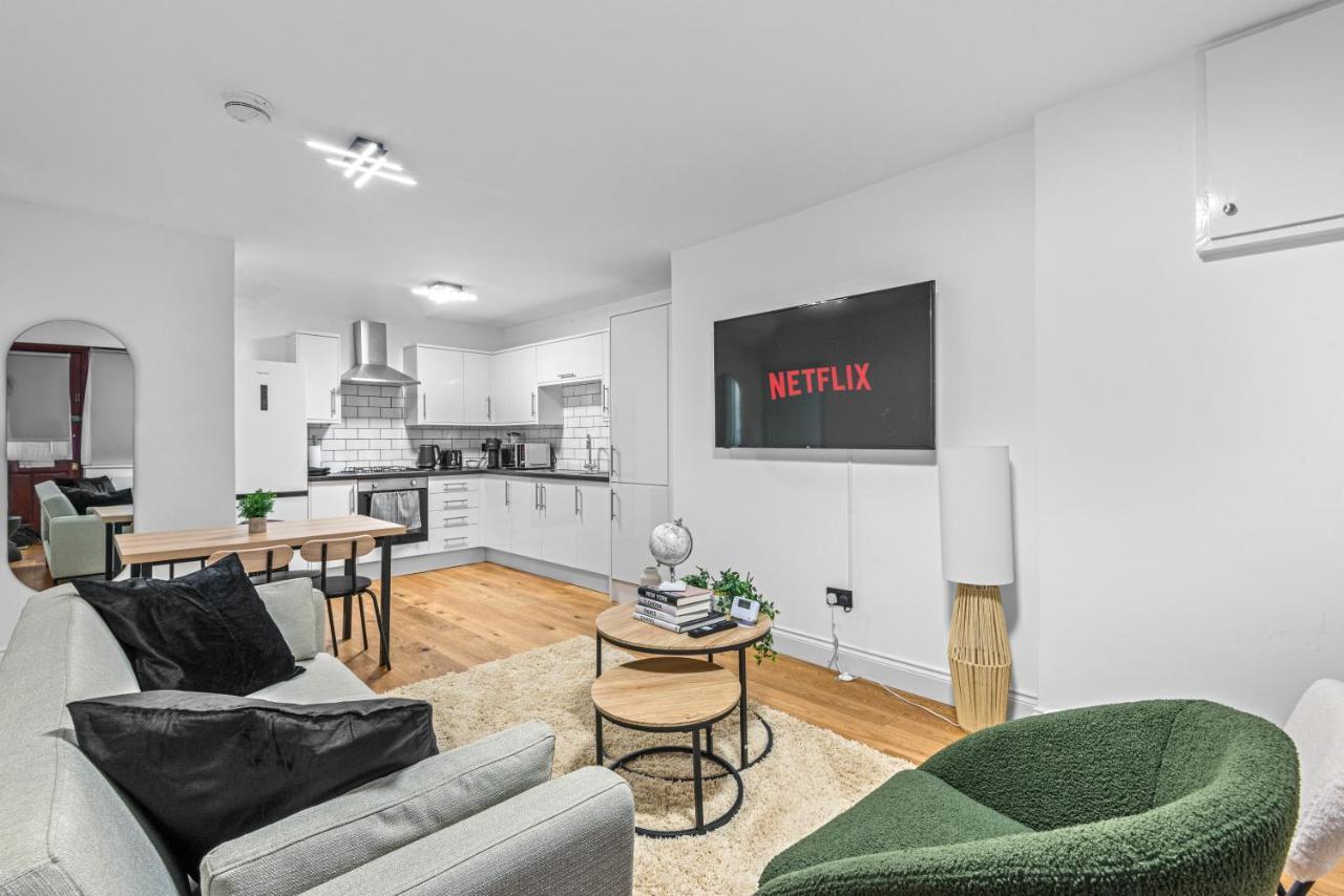 Londwell, Chic Hyde Park Mews House Apartment London Exterior photo